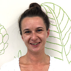 pmooe_Portrait_VORMODUL_Stefanie-