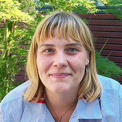 pmooe_Portrait_redbox_DeniseGruber